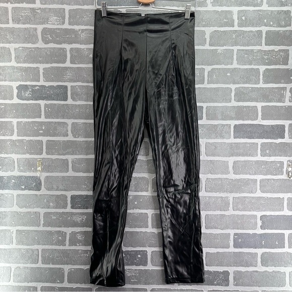 Princess Polly Pants - Princess Polly Black Faux Leather‎ Pleated Zip Up  High Waist Pants Size 6